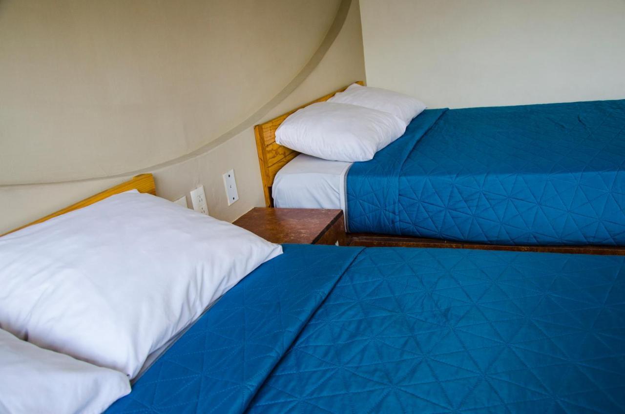 Hotel Tecnologico Queretaro Bagian luar foto