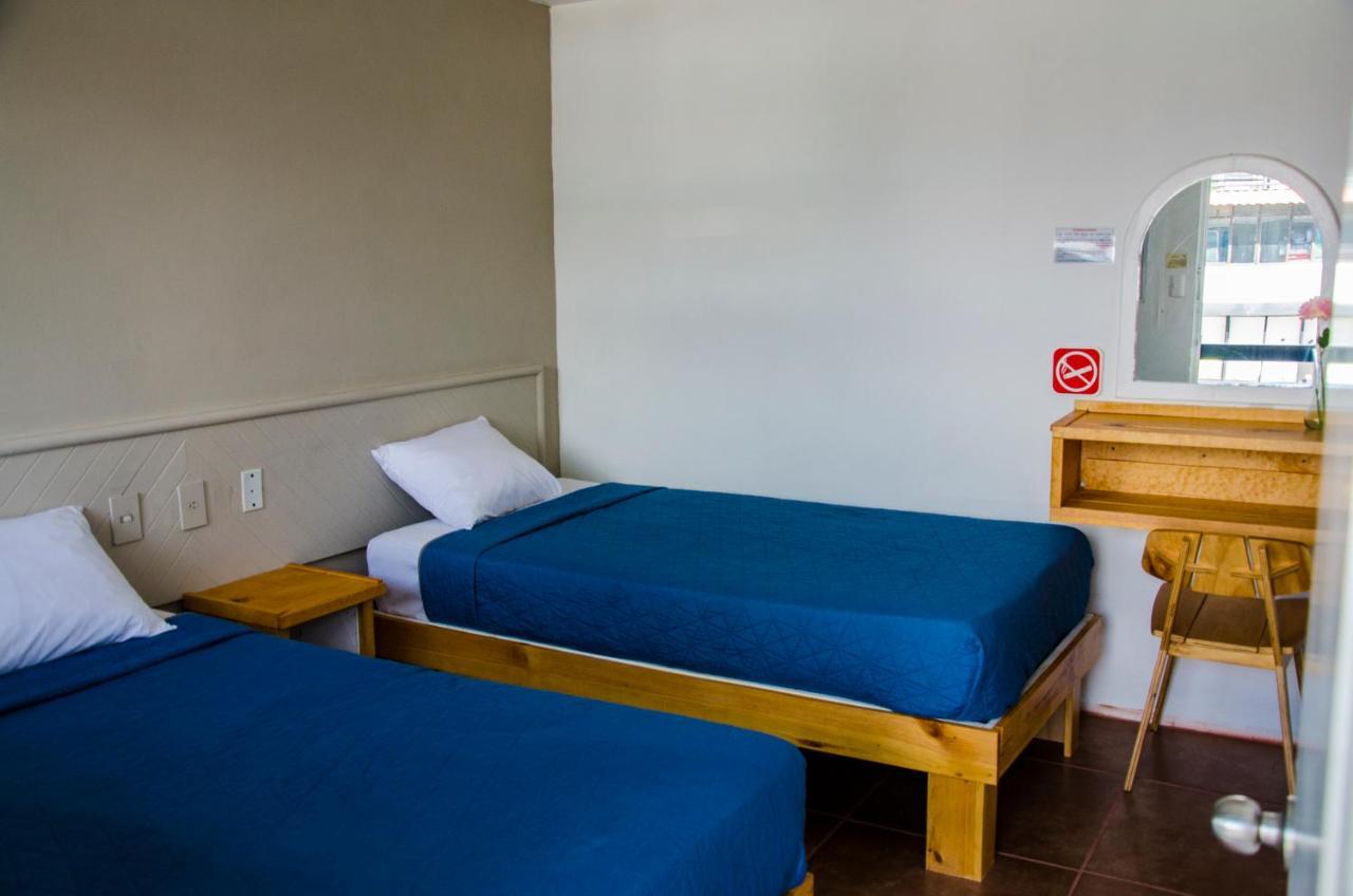Hotel Tecnologico Queretaro Bagian luar foto